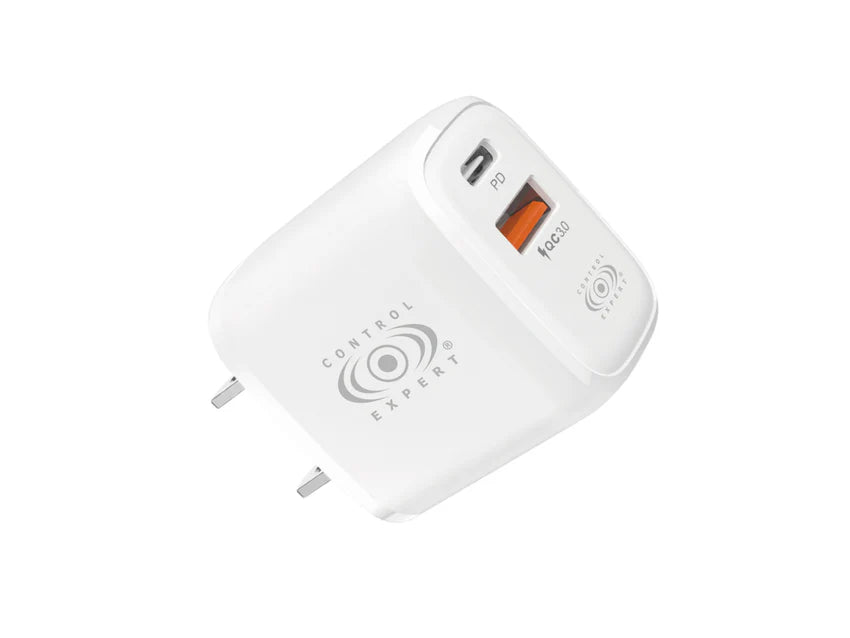 Cargador Tipo C Y USB Turbo